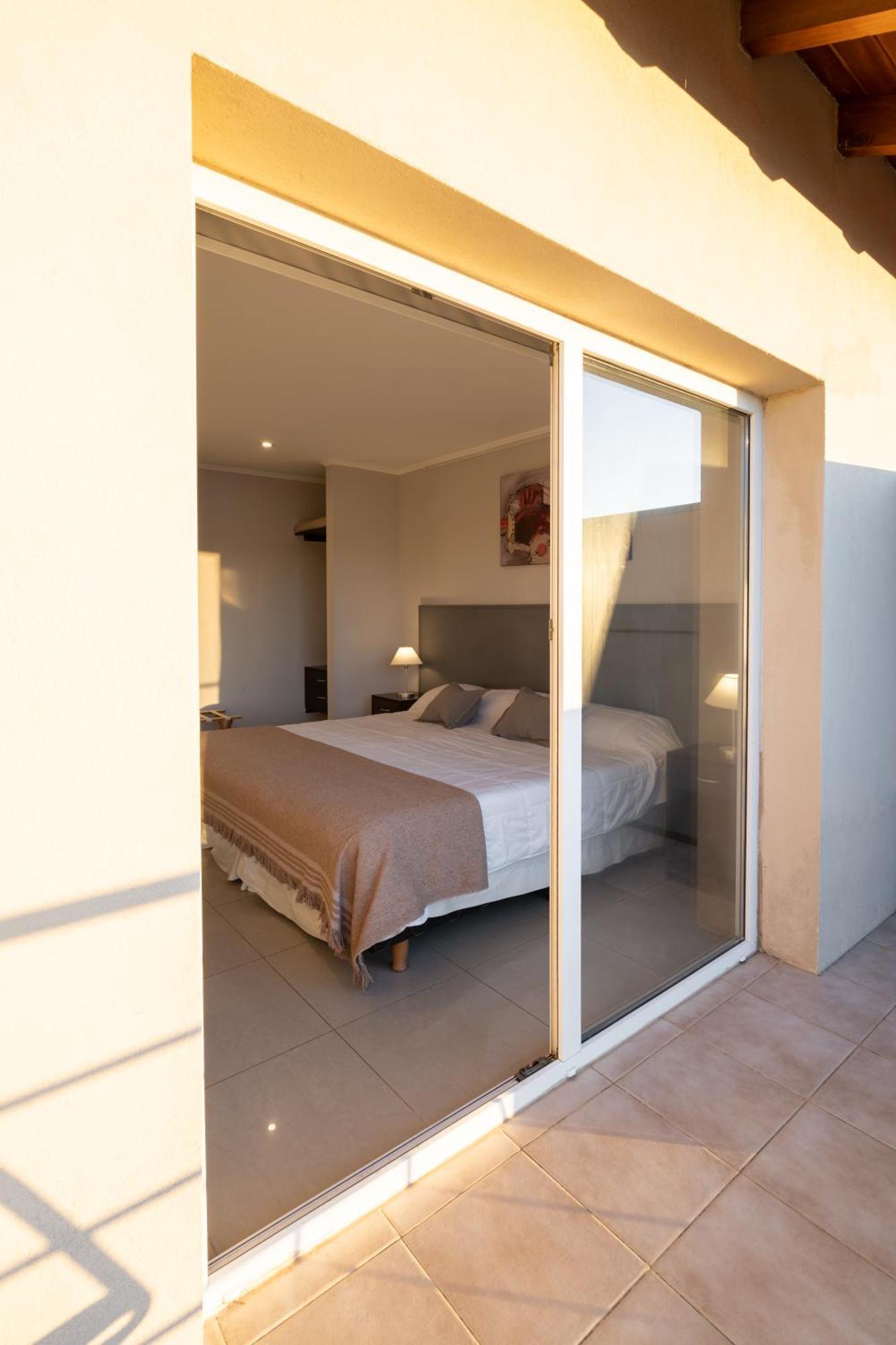 Nbh Lacus Boutique Hotel サンカルロスデバリローチェ エクステリア 写真